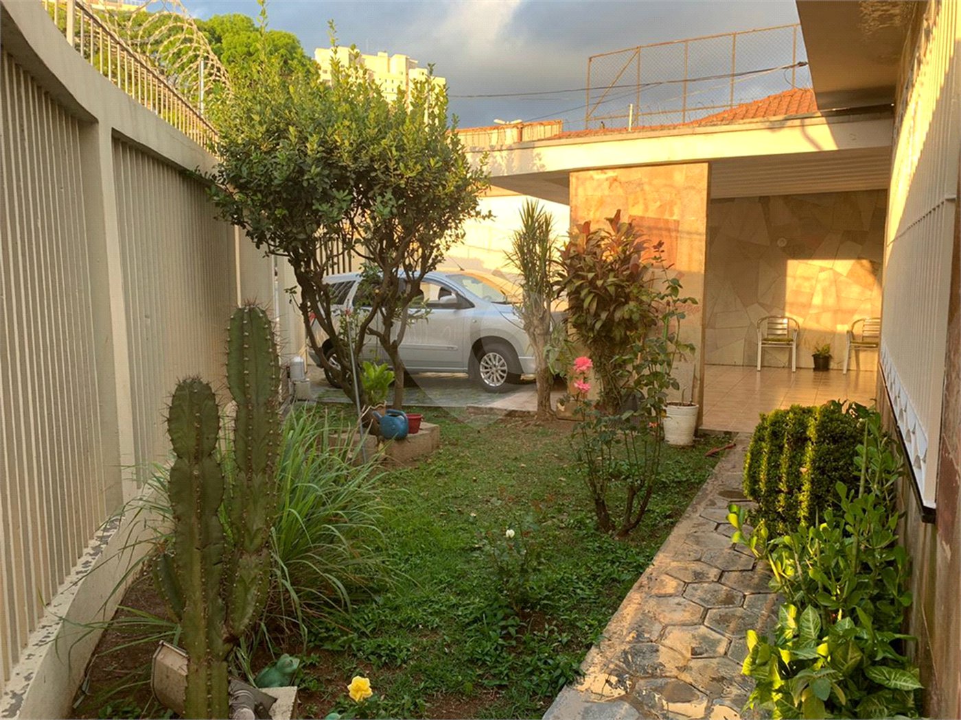 Casa Térrea à venda com 3 quartos, sendo 1 suíte, em Vila Galvão, Guarulhos, SP