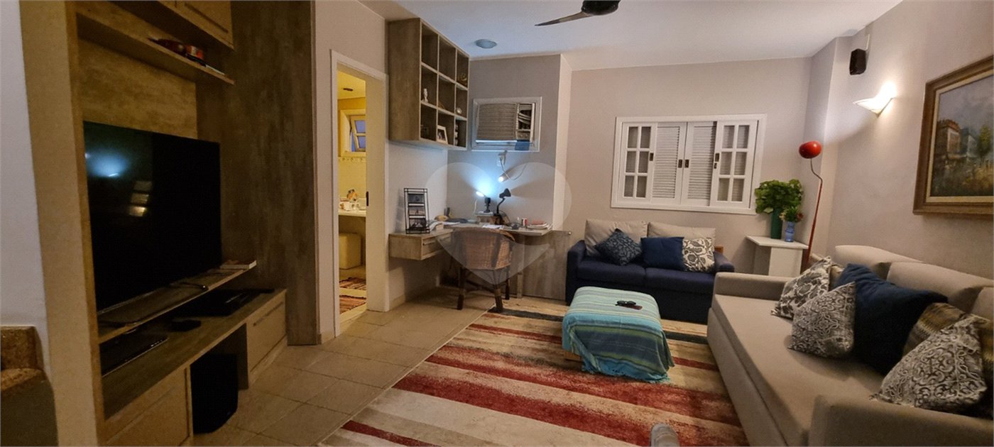 Cobertura à venda com 3 quartos, sendo 2 suítes,  em Lagoa, Rio de Janeiro, RJ