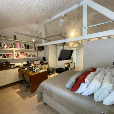 Casa em condomínio à venda ou para alugar com 4 quartos, sendo 3 suítes,  em Jardim Panorama, São Paulo, SP