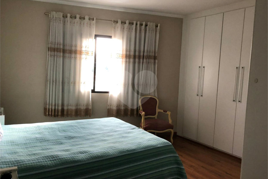 Sobrado à venda com 3 quartos, sendo 1 suíte,  em Vila Guilherme, São Paulo, SP