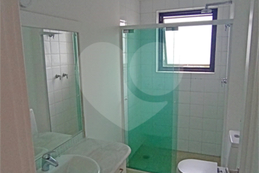Apartamento à venda com 4 quartos, sendo 2 suítes, em Morumbi, São Paulo, SP