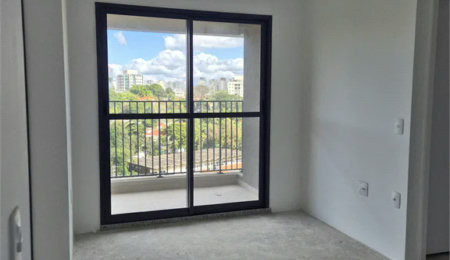Apartamento à venda com 3 quartos, sendo 1 suíte,  em Vila Anastácio, São Paulo, SP
