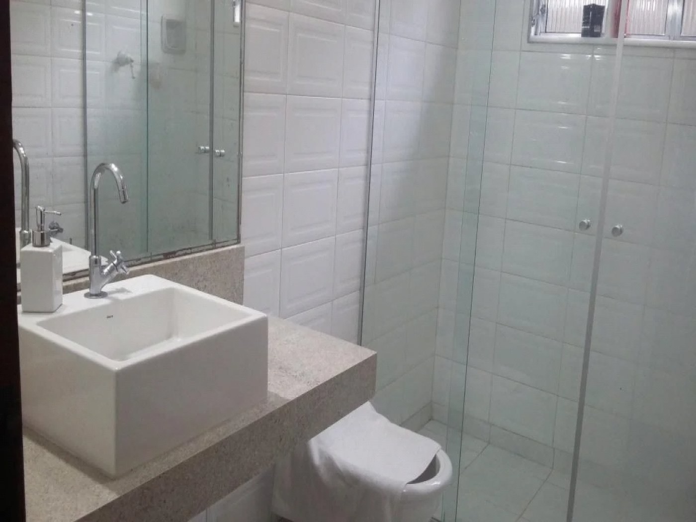 Casa à venda com 3 quartos, sendo 1 suíte, em Jardim Pinheiros, São Paulo, SP