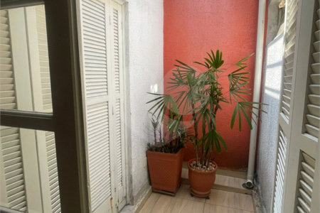 Casa Térrea à venda com 4 quartos em Vila Oliveira, Mogi das Cruzes, SP