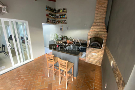 Casa em condomínio à venda com 3 quartos, sendo 1 suíte, em Parque Esplanada, Votorantim, SP