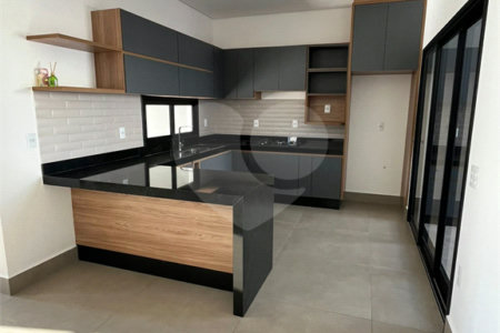 Casa à venda com 3 quartos, sendo 1 suíte,  no condomínio Park Gran Reserve, Indaiatuba - SP