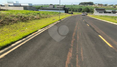 Terreno à venda no condomínio Riviera Village Cravinhos, Cravinhos - SP