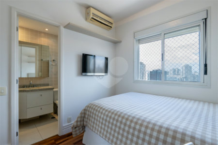 Apartamento à venda com 3 suítes em Brooklin, São Paulo, SP