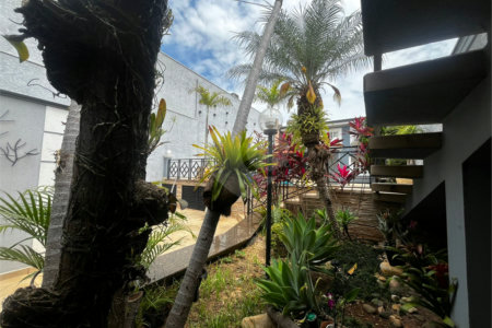 Casa à venda com 6 quartos, sendo 3 suítes, no Centro, Itapetininga, SP