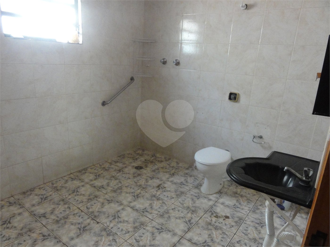 Casa Térrea à venda ou para alugar com 4 quartos em Jardim Floresta, São Paulo, SP