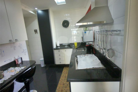 Apartamento à venda com 3 quartos, sendo 1 suíte, em Tatuapé, São Paulo, SP