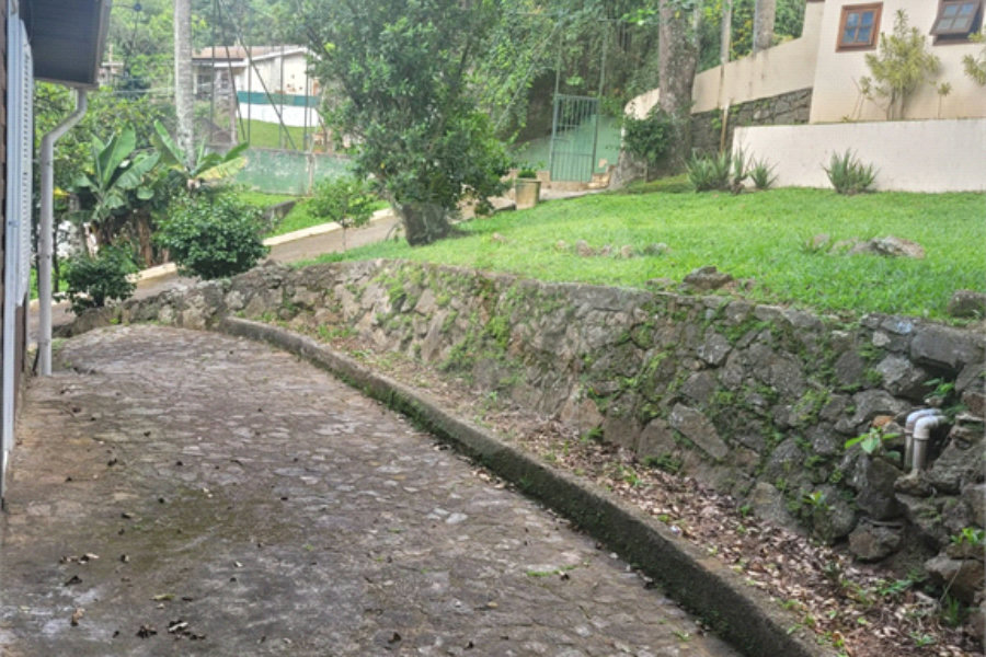 Sítio à venda com 6 quartos, sendo 3 suítes, em Serra da Cantareira, Mairiporã, SP