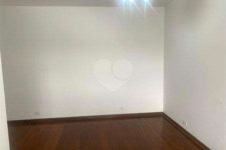 Apartamento à venda com 3 quartos em Vila Leonor, Guarulhos, SP