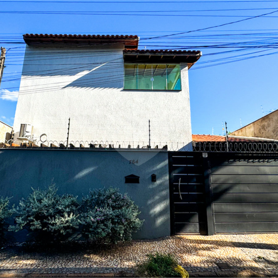 Casa à venda com 3 quartos, sendo 1 suíte, em Jardim Paranapunga, Três Lagoas, MS