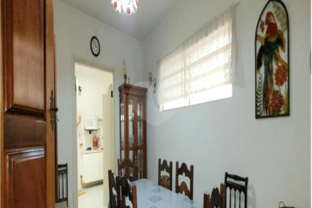 Casa à venda com 3 quartos, sendo 1 suíte, em Jardim Brasil (zona Sul), São Paulo, SP