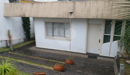 Casa à venda com 2 quartos, sendo 1 suíte,  em Tucuruvi, São Paulo, SP