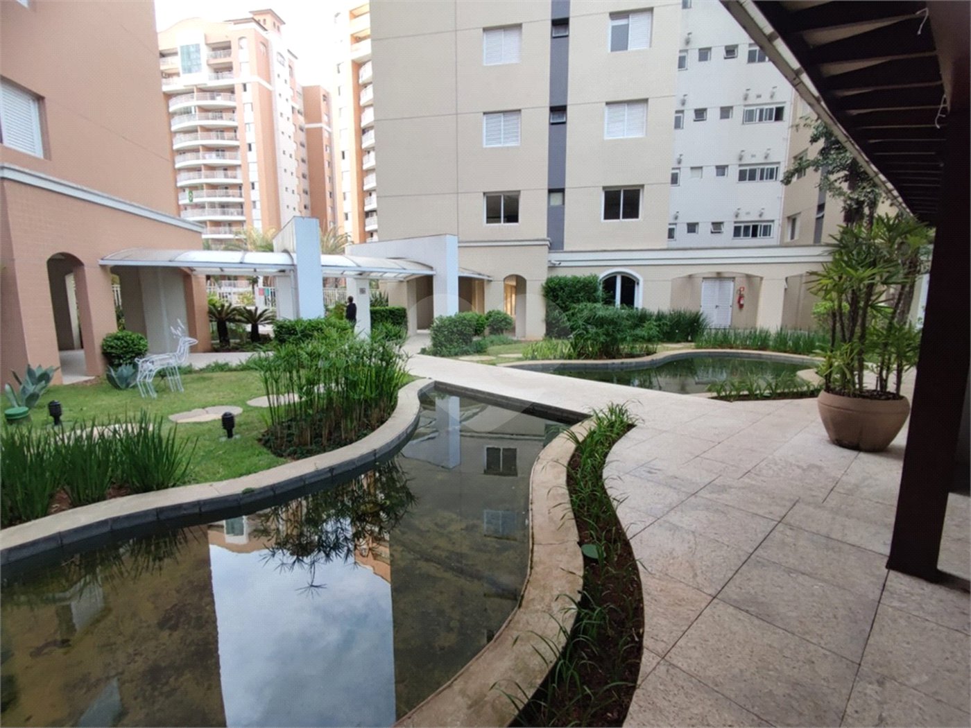 Cobertura à venda com 4 quartos, sendo 2 suítes,  em Alto da Lapa, São Paulo, SP
