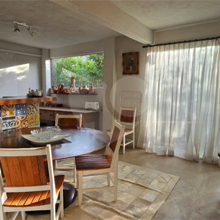 Casa à venda com 4 quartos, sendo 3 suítes, em João Fernandes, Armação dos Búzios, RJ