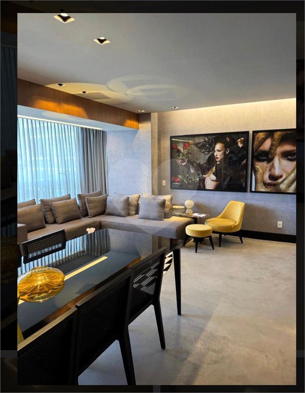 Apartamento à venda com 3 quartos, sendo 2 suítes,  em Brooklin Paulista, São Paulo, SP