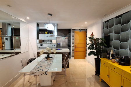 Apartamento à venda com 3 quartos, sendo 1 suíte,  em Vila Leonor, São Paulo, SP