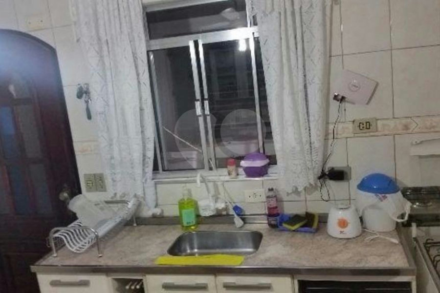 Sobrado à venda com 5 quartos, sendo 1 suíte,  em Parque Novo Mundo, São Paulo, SP