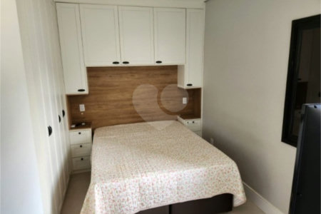 Casa à venda com 3 quartos, sendo 1 suíte, no condomínio Park Real, Indaiatuba - SP