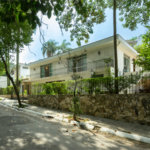 Casa Térrea à venda ou para alugar com 4 suítes em Jardim Marajoara, São Paulo, SP