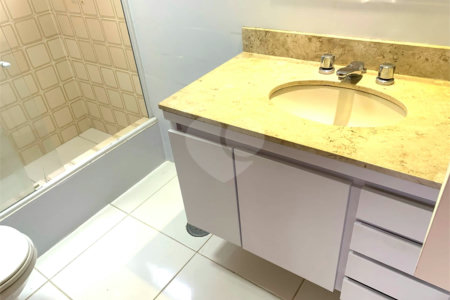 Apartamento à venda com 3 quartos, sendo 1 suíte,  em Bela Aliança, São Paulo, SP