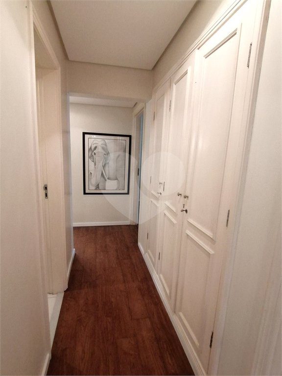 Apartamento à venda com 3 quartos, sendo 1 suíte, em Jardim Paulista, São Paulo, SP