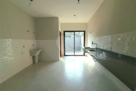 Casa à venda com 3 quartos, sendo 1 suíte, em Residencial/Comercial, Vinhedo, SP