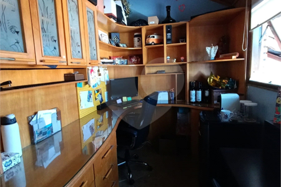Sobrado à venda com 4 quartos, sendo 1 suíte, em Jaçanã, São Paulo, SP