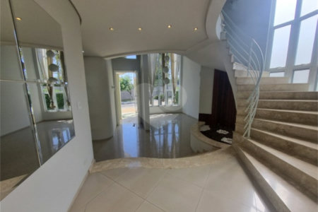 Casa à venda com 3 suítes no condomínio Residencial Terras de Vinhedo, Vinhedo - SP