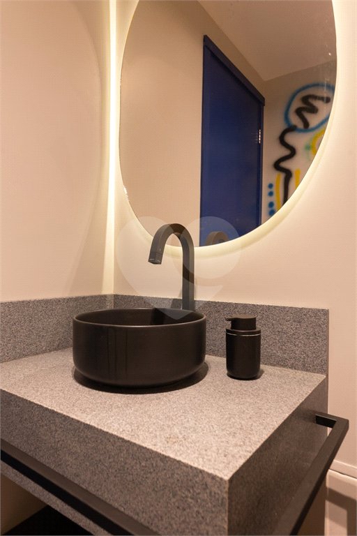 Apartamento à venda com 3 quartos, sendo 1 suíte,  em Alto da Lapa, São Paulo, SP