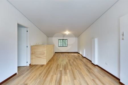 Casa para alugar com 5 quartos, sendo 3 suítes,  em Chácara Monte Alegre, São Paulo, SP
