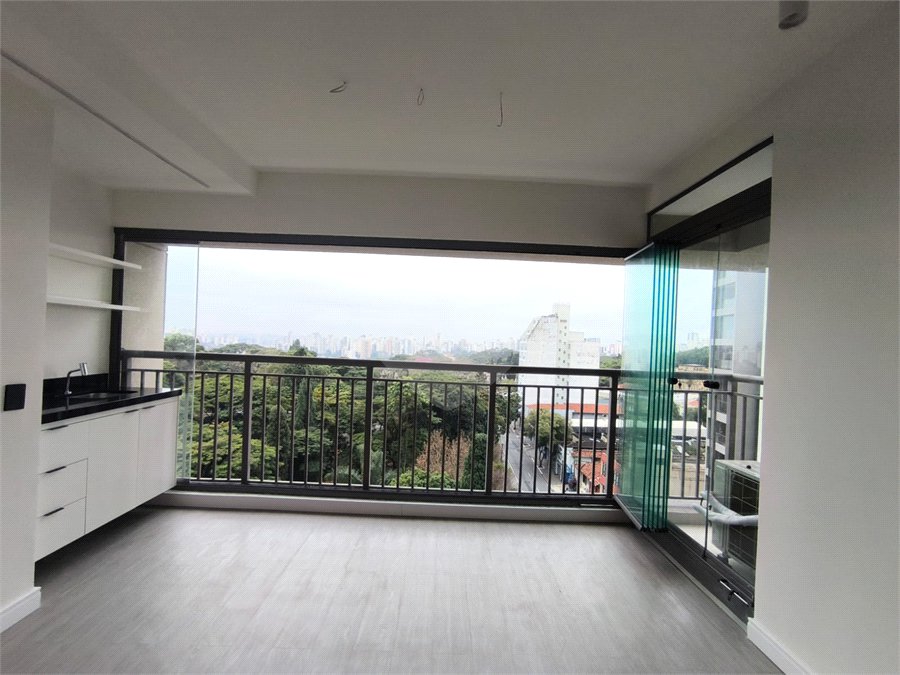 Apartamento para alugar com 2 suítes em Pinheiros, São Paulo, SP