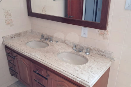 Apartamento para alugar com 2 quartos, sendo 1 suíte, em Alto da Boa Vista, São Paulo, SP