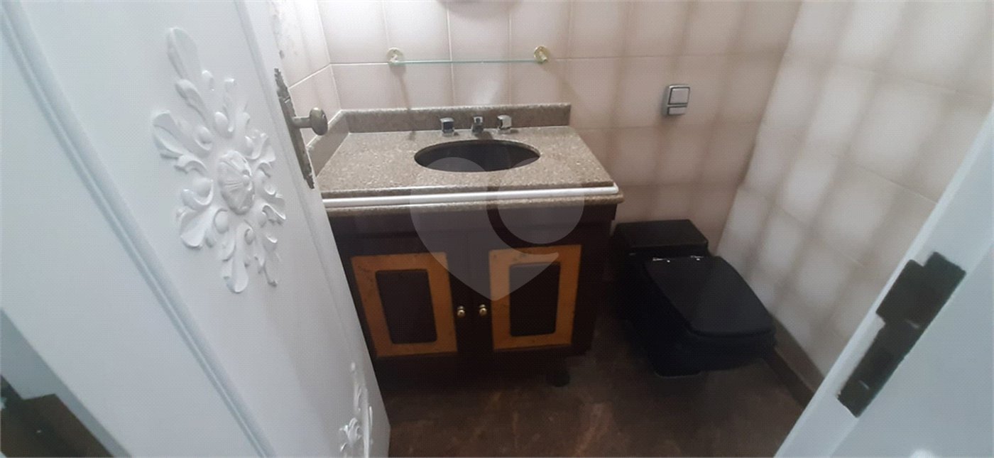 Sobrado à venda com 4 quartos, sendo 2 suítes, em Jardim França, São Paulo, SP