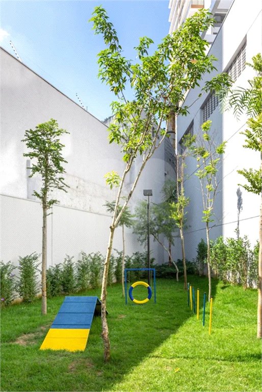 Apartamento à venda com 2 quartos, sendo 1 suíte,  em Vila Romana, São Paulo, SP