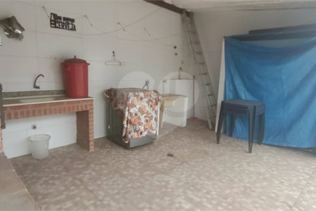 Casa à venda com 3 quartos, sendo 1 suíte,  em Jardim Vila Galvão, Guarulhos, SP