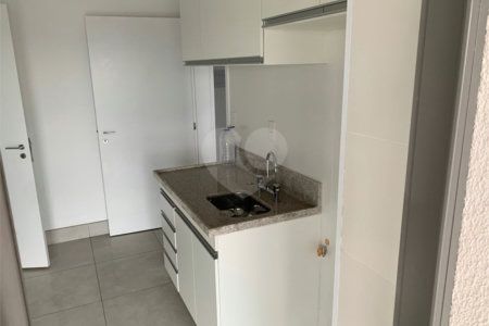 Apartamento à venda com 3 quartos, sendo 1 suíte,  em Vila Leopoldina, São Paulo, SP