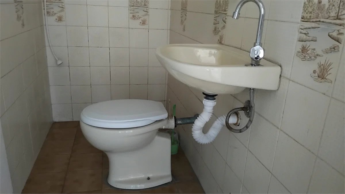 Sobrado à venda com 3 quartos, sendo 1 suíte, em Jardim Bonfiglioli, São Paulo, SP
