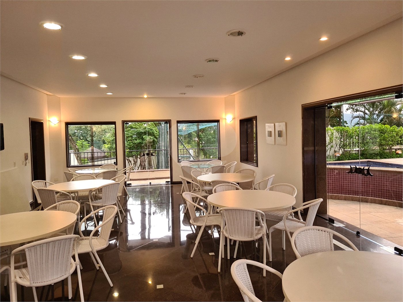 Apartamento à venda com 3 suítes em Água Fria, São Paulo, SP