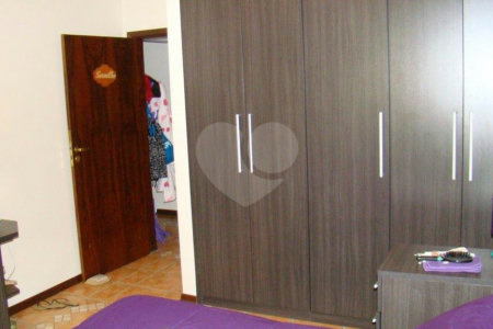 Sobrado à venda com 4 quartos, sendo 2 suítes,  em Alto da Boa Vista, São Paulo, SP