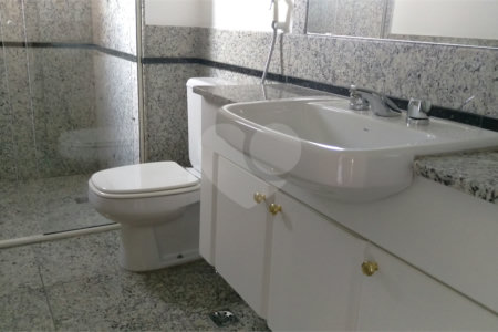 Apartamento à venda com 4 suítes em Vila Suzana, São Paulo, SP
