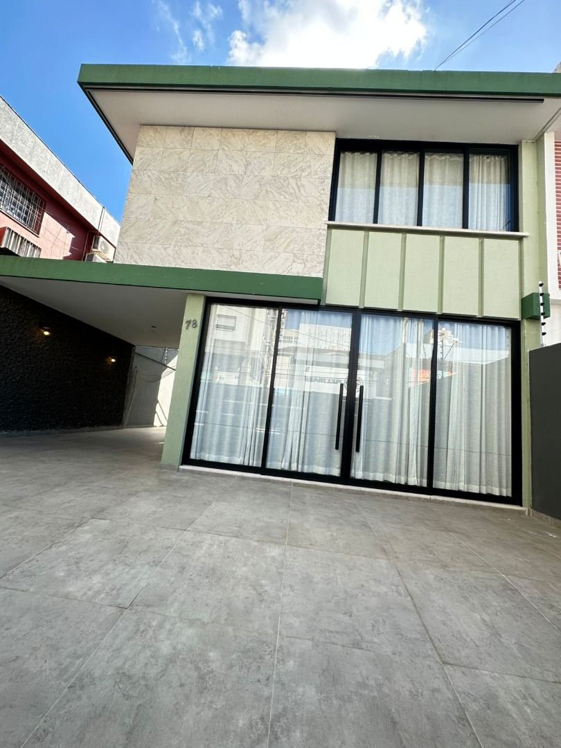 Casa com 3 dormitórios para alugar, 170 m² por R$ 13.740,00/mês - Gonzaga - Santos/SP