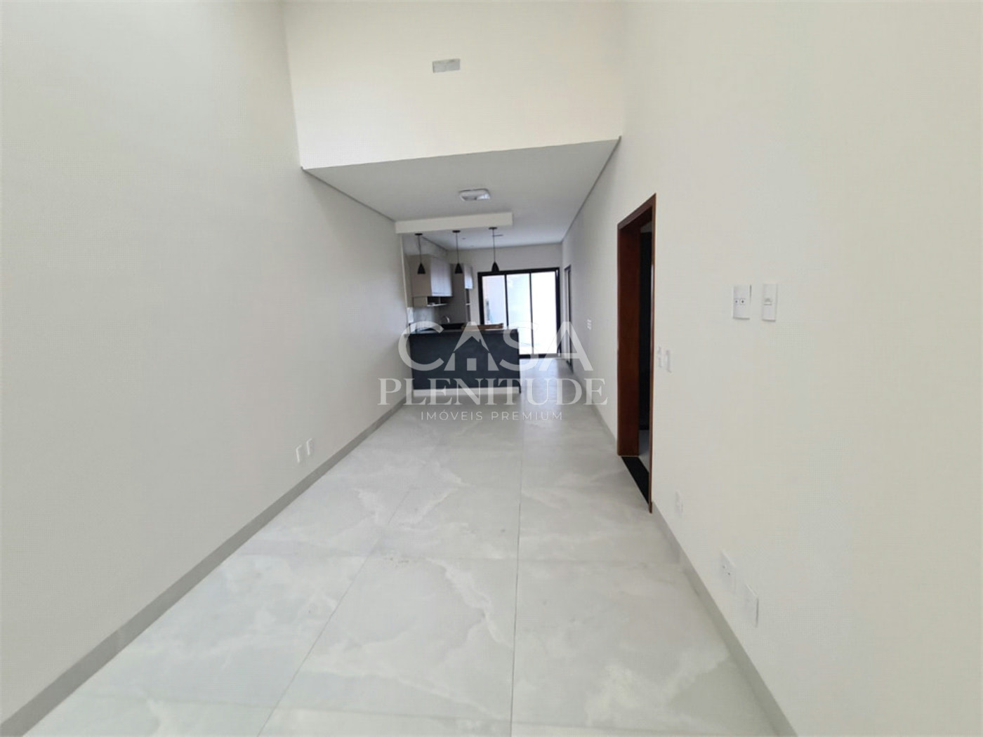 Casa em condomínio à venda com 5 quartos, sendo 3 suítes, em Wanel Ville, Sorocaba, SP