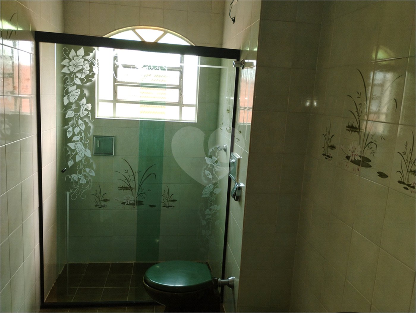 Sobrado à venda com 3 quartos, sendo 1 suíte,  em Vila Nivi, São Paulo, SP
