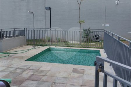 Apartamento à venda com 2 quartos em Santo Amaro, São Paulo, SP