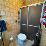Apartamento com 2 dormitórios e suíte + dependência de serviço completa na Ponta da Praia – Localização privilegiada próximo à Praça Dino Bueno