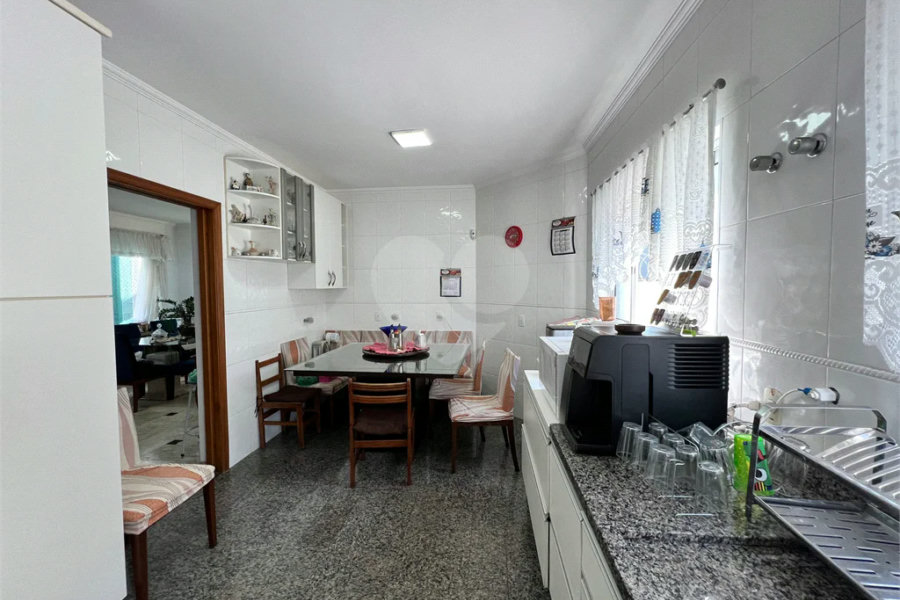Casa à venda com 4 suítes no condomínio Residencial Cantareira, São Paulo - SP